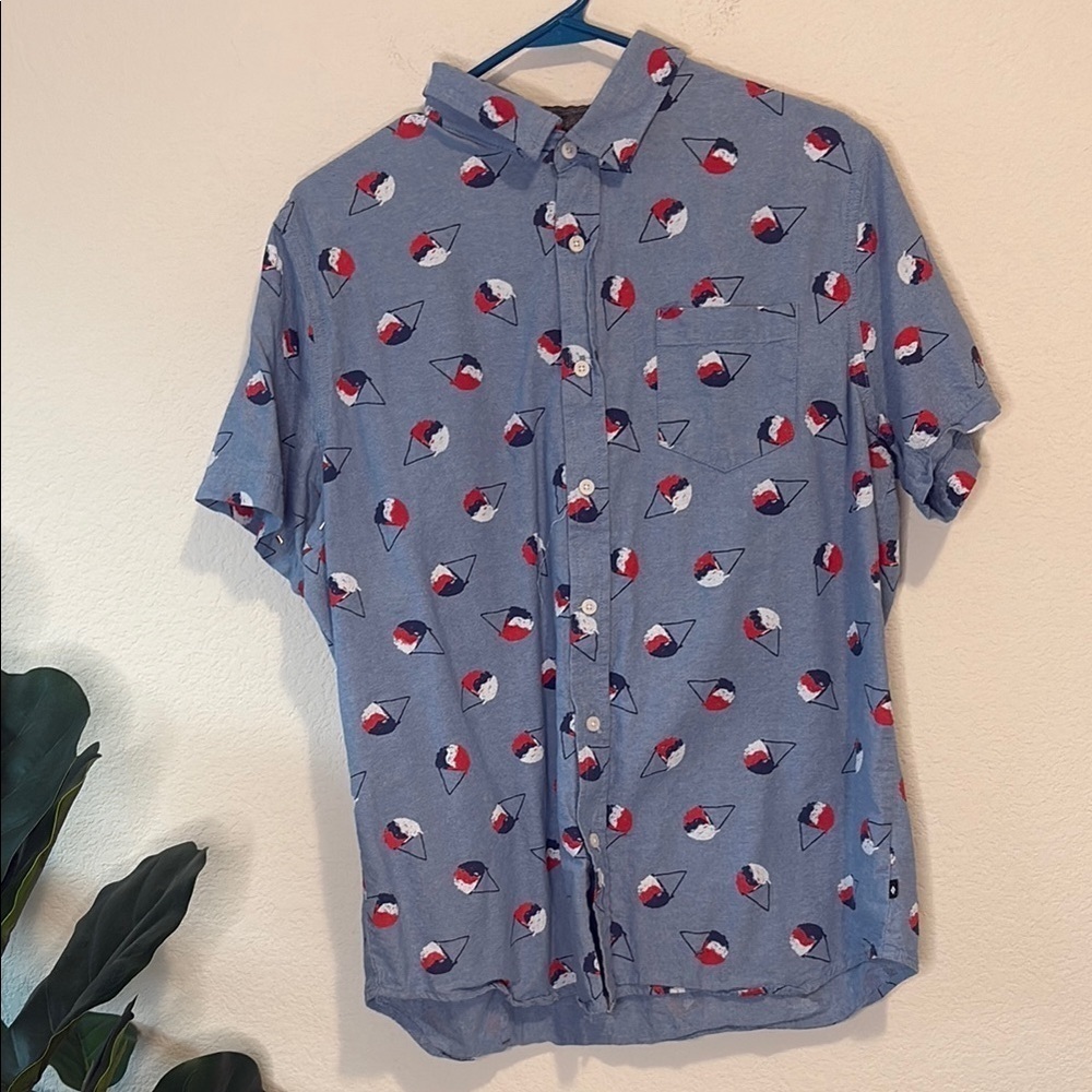 Union Large Men's Blue Patterned button up short sleeve Shirt
